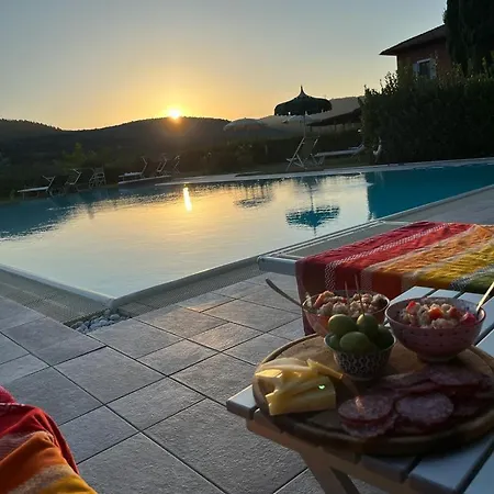 Del Sole سان جيمينيانو